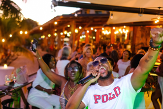 Schooner Bar Curacao Nightlife